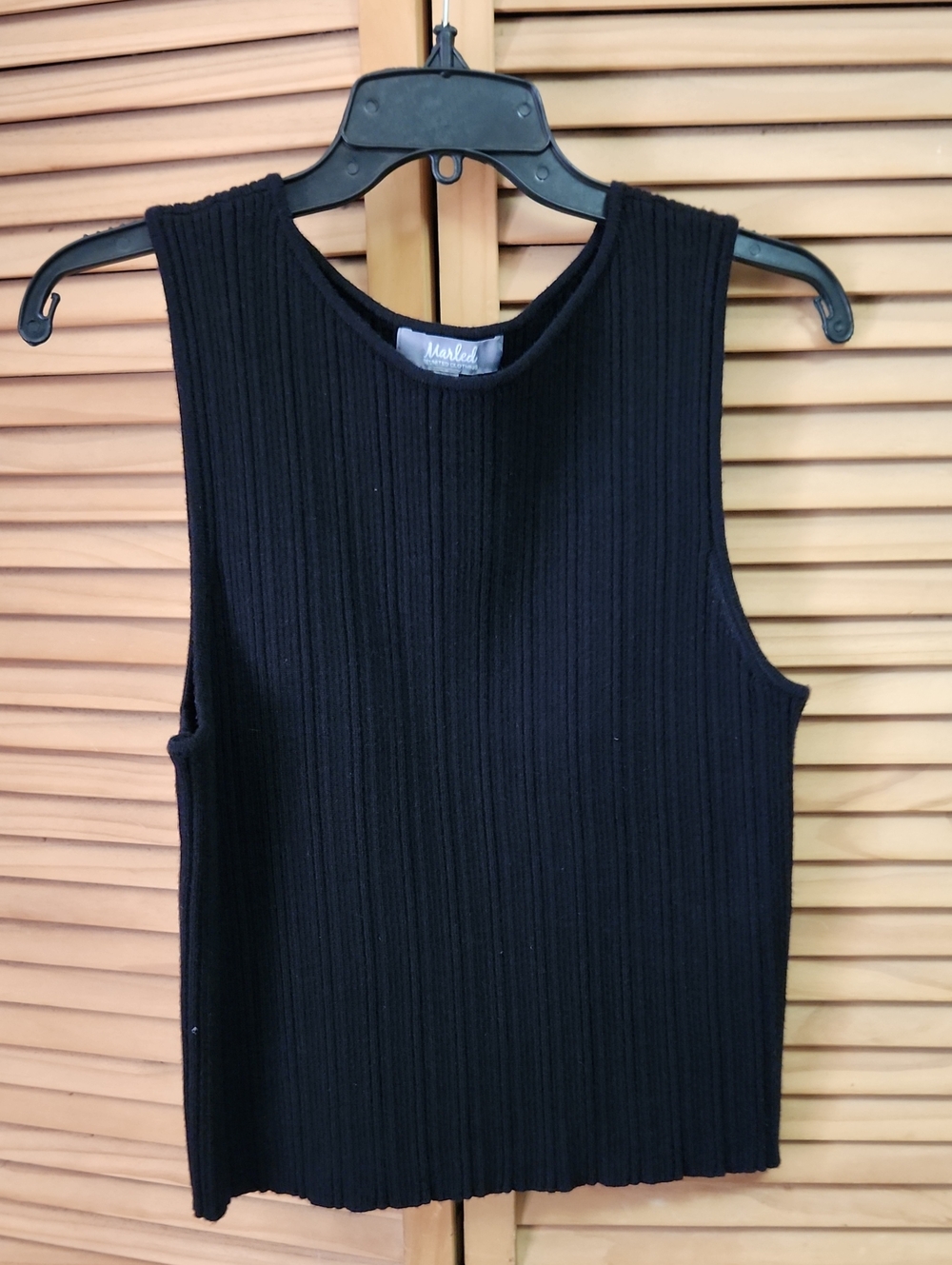 Marled Black Ribbed Crewneck Tank Sweater